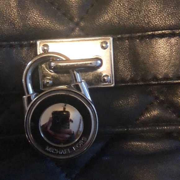 Authentic Michael Kors bag✨make me an offer ✨ - Picture 3 of 3